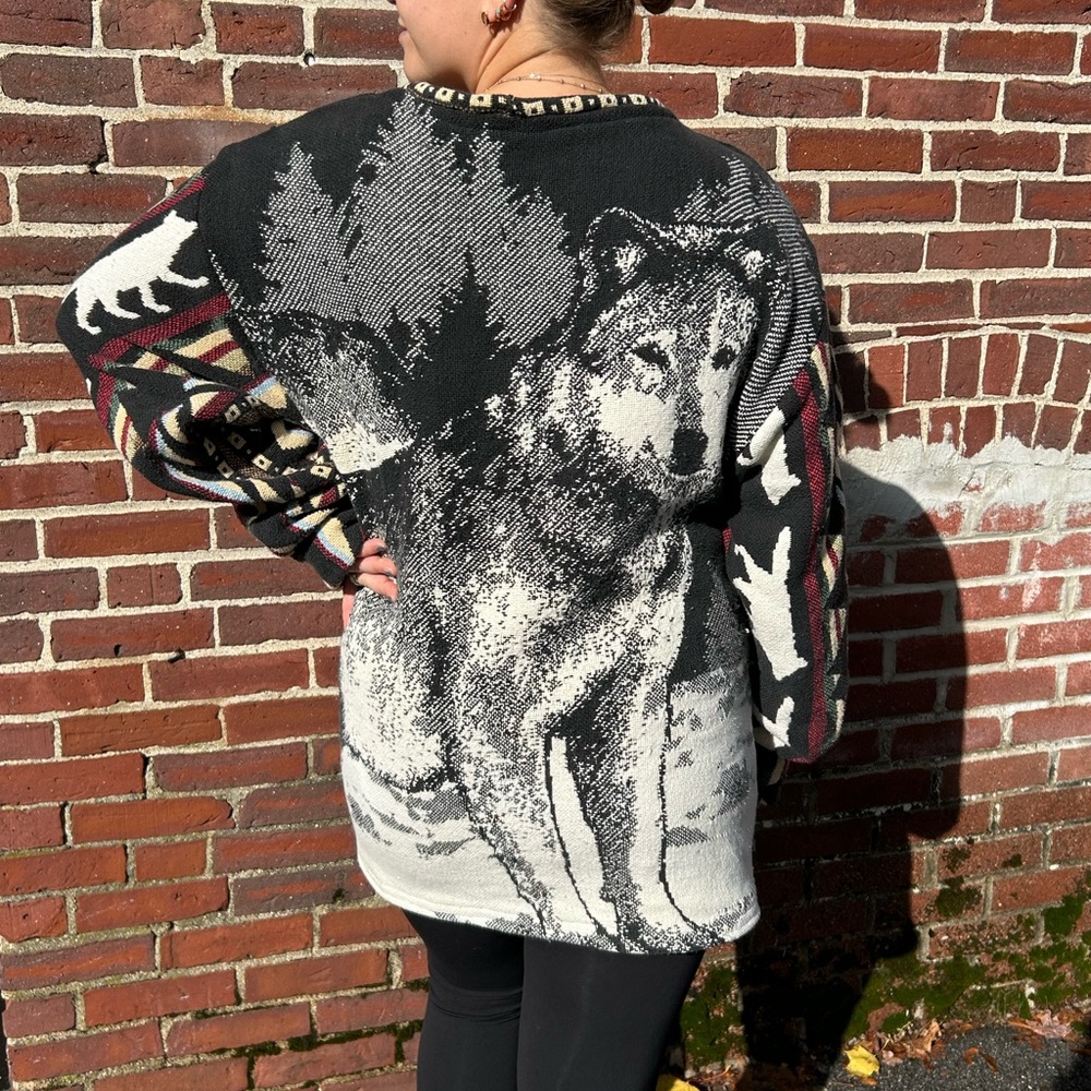 Wolf Swanket - Picture 2 of 3